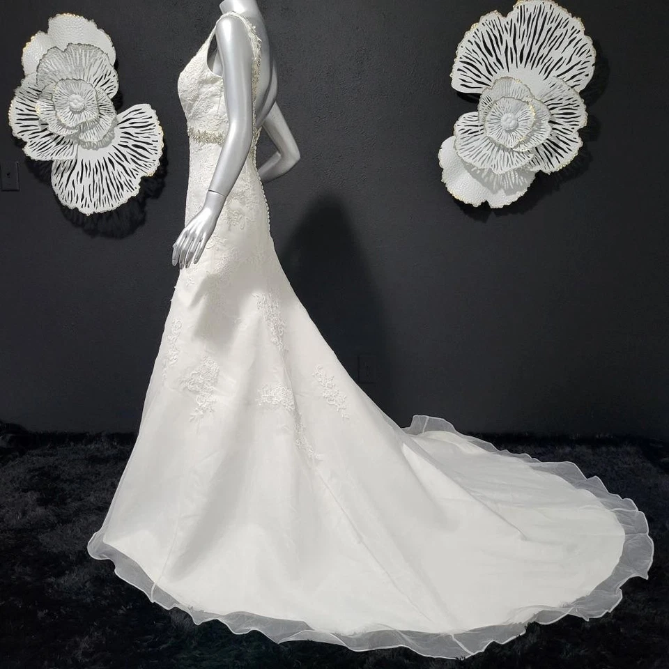 NWT~$1795~DAVINCI~SZ 4/6~IVORY OFF WHITE RHINESTONE BEADED LACE WEDDING DRESS - Image 4 of 4