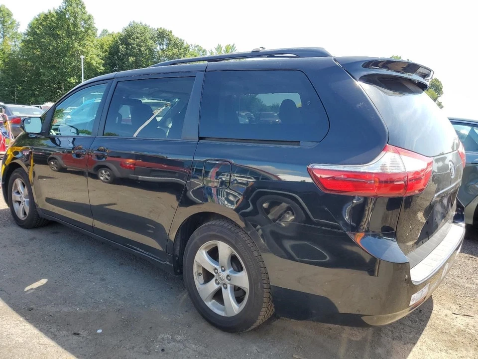 Engine ECM Electronic Control Module 3.5L 2GRFE Engine Fits 15-16 SIENNA 2020888 Foto 2 de 4