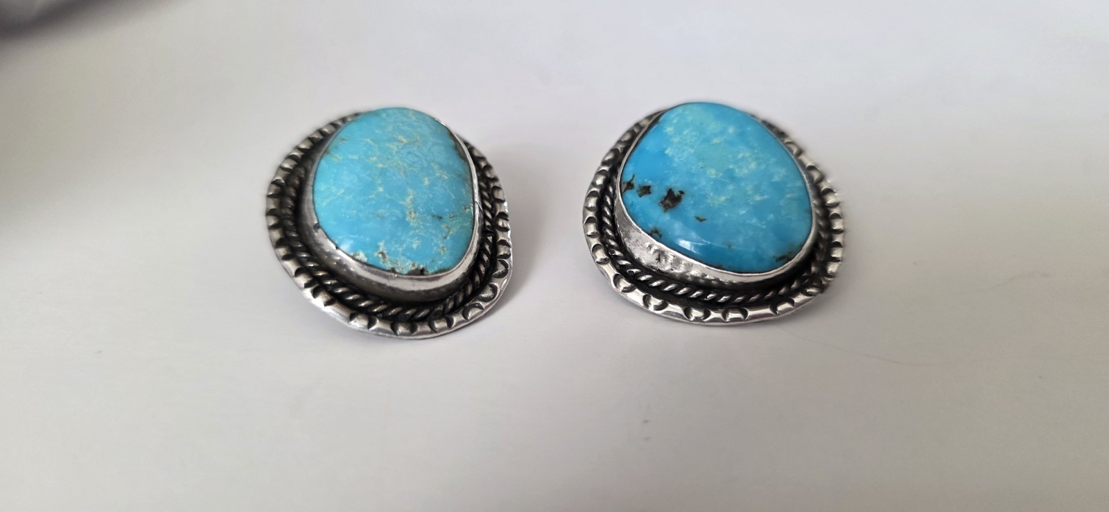 Native American irregular shaped round turquoise … - image 2