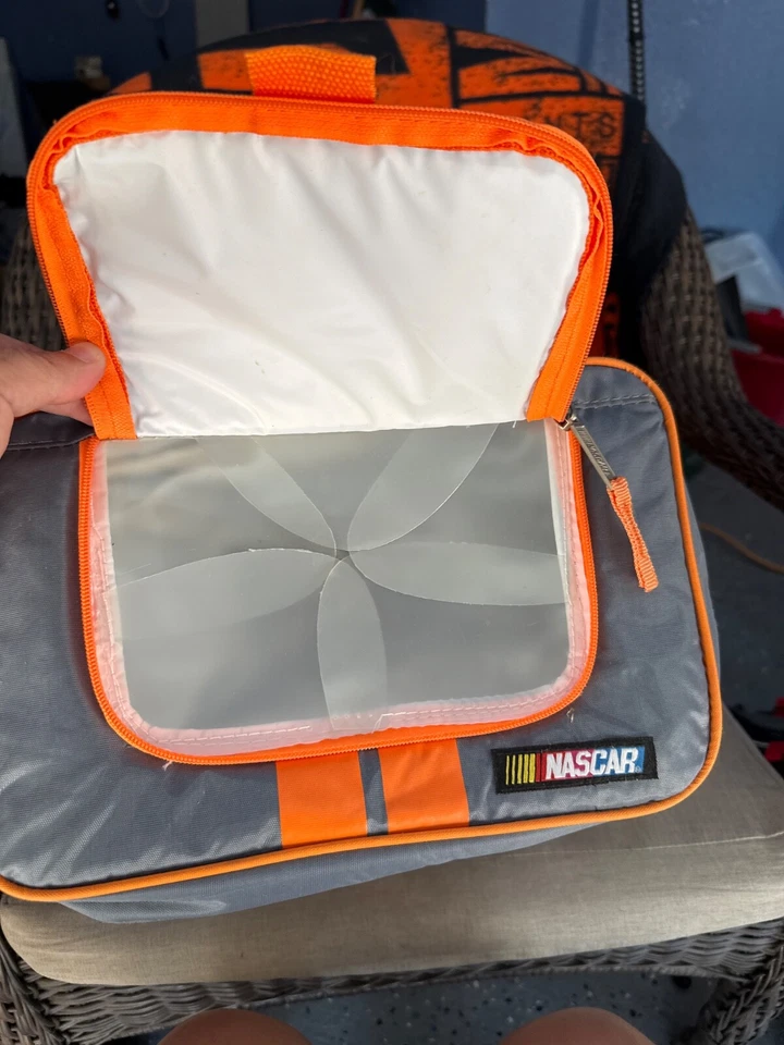 VTG NWTs Tony Stewart #20 Carry Cooler Lunch Pack Joe Gibbs Racing Nascar - Image 2 of 3