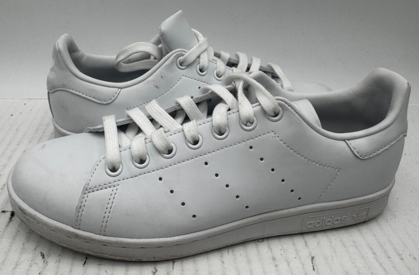 Adidas Stan Smith Women's Sneakers Size 8 White Leather Athletic Shoes Q47225 thumbnail 3
