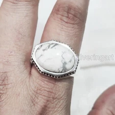 NATURAL HOWLITE GEMSTONE 925 STERLING SILVER HEAVY CHRISTMAS OXIDIZED MENS RING