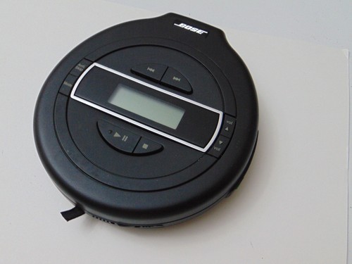 BOSE Portable Compact Disc CD Player Model PM-1 - Works with Screen Issue *READ - Picture 5 of 16