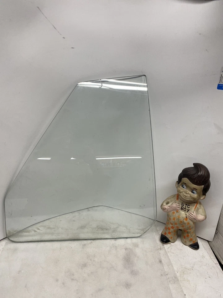 1971-74 AMC AmX JAVELIN QUARTER GLASS Window TRIM MOLDING PASS CLEAR RH - Image 3 of 4