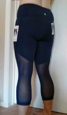 NEW Active Life Women's High Waisted Mesh Detail Yoga Capris Size Medium $79