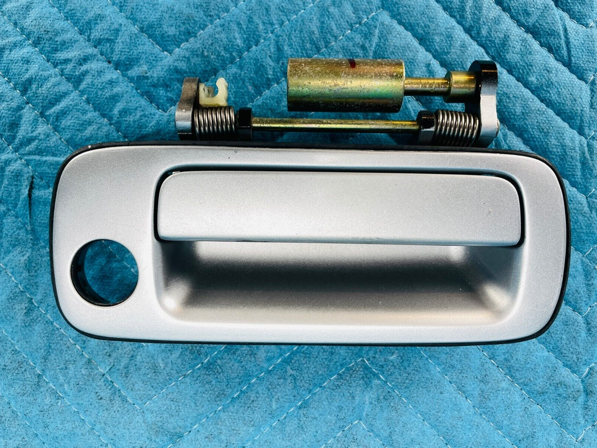 エルセニョール Lexus LS400 Front Passenger Door Outside Handle Silver:199 1998
