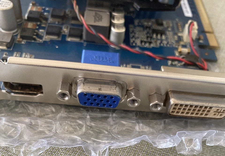 ASUS Video Card #GT630&Graphics GV-N730-2GI,VGA HDMI 1GB 2GB DDR3 Dual LinkDVI. - Image 2 of 4