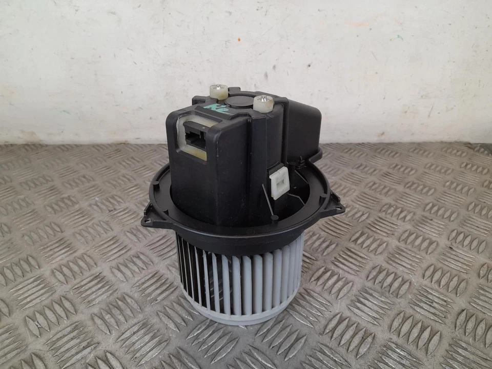 Fiat 500 Mk1 2007-2025 Heater Blower Motor Assembly 1P8400000 - Image 3 of 4