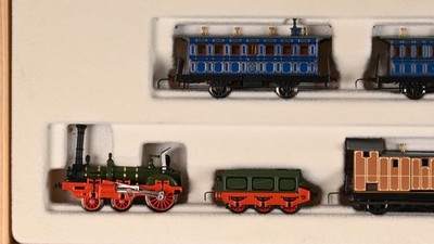 Arnold Railex Hofzug König Maximilian II Loco & 4 Car set N scale