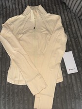 Lululemon Cropped butter cream define jacket NWT Size 4