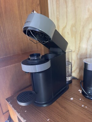 Nespresso Vertuo Next Coffee and Espresso Machine by De