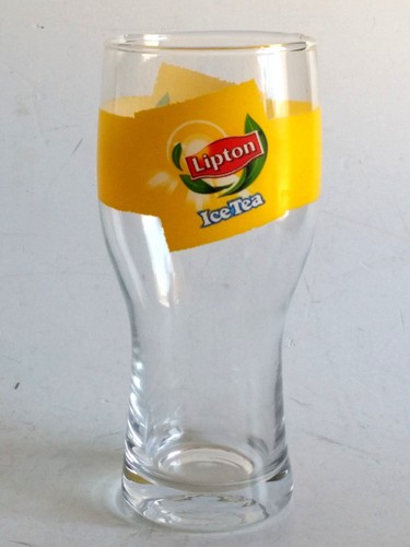 Lipton Ice Tea Glass Tall Tulip Glass 18cm Advertising Promo Cyprus - Picture 1 of 5