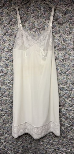 Vtg Vanity Fair Nightgown Womens 36 Off White Lace Trim Slip Dress USA Made 80s - 第 1/12 張圖片