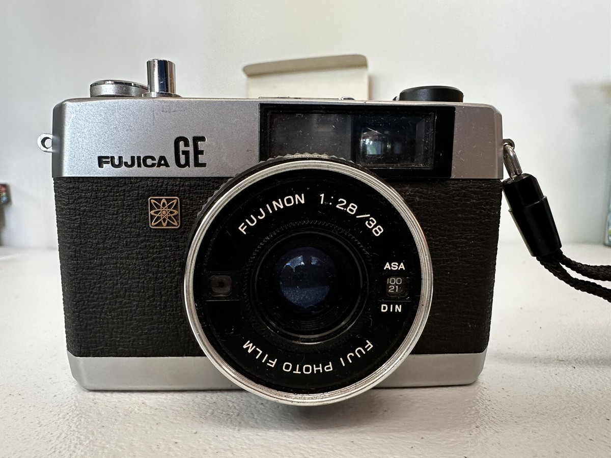 Canon 、fujica、taronフィルムカメラ VINTAGE FUJICA GE 35㎜ film Compact camera Fujinon 38㎜ f2.8 box