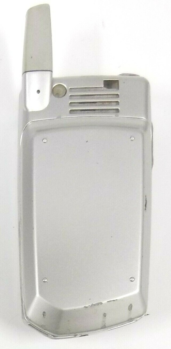 Kyocera SoHo KX1 / KX1v - Silver ( Verizon ) Very Rare Flip