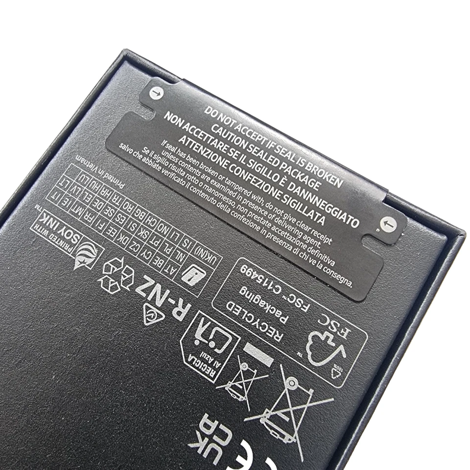 Factory Sealed UK ✔ Samsung 47mm Galaxy Watch Ultra Titanium Grey + Orange Band - Image 2 of 4