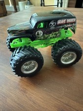 Hot Wheels Devastator Monster Jam Truck 1:64 Diecast Truck