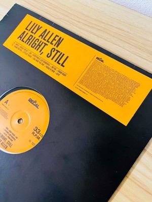 LILY ALLEN / ALRIGHT, STILL 2006 EU ORIGINAL LP Regal Records