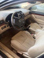 Climatisation et Accessoires Toyota AVENSIS