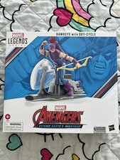 Marvel Legends 60th anniversary Hawkeye with Sky-Cycle