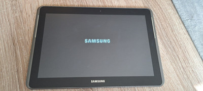 Samsung Galaxy Tab 2 GT-P5110 16GB Tablet mit Ladekabel