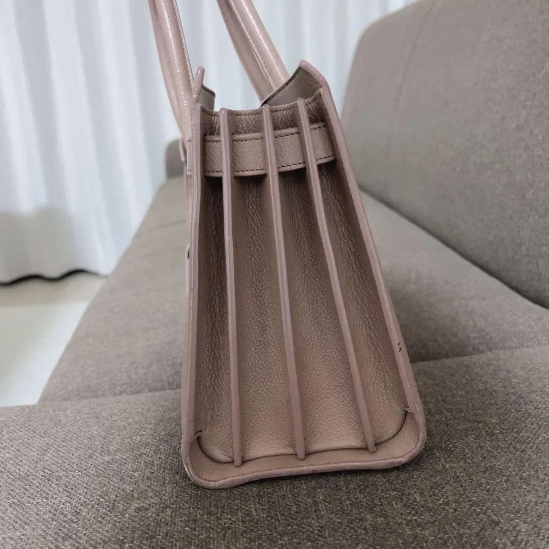 SAINT LAURENT Sac de Jour borsa tote in pelle di vitello borsa classica in pelle di design usata