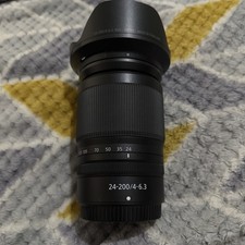nikon nikkor z 24-200mm f/4-6.3 vr lens