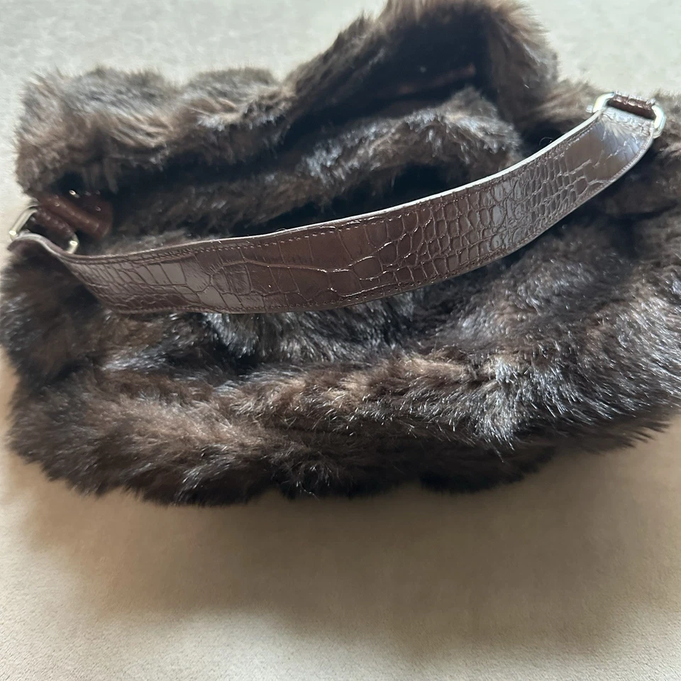 Bolsa tote Bath & Body Works marrom pele sintética - Imagem 2 de 4