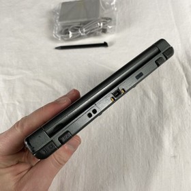 Nintendo New 3DS XL Black w/ Charger Stylus Non Working Home Button