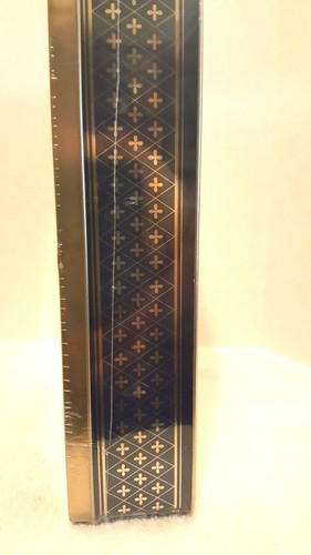 COLLECTIBLE M J HUMMEL STATIONERY SET SEALED TIN THE SEVEN SWABIANS HUM 347 NEW - Picture 4 of 6