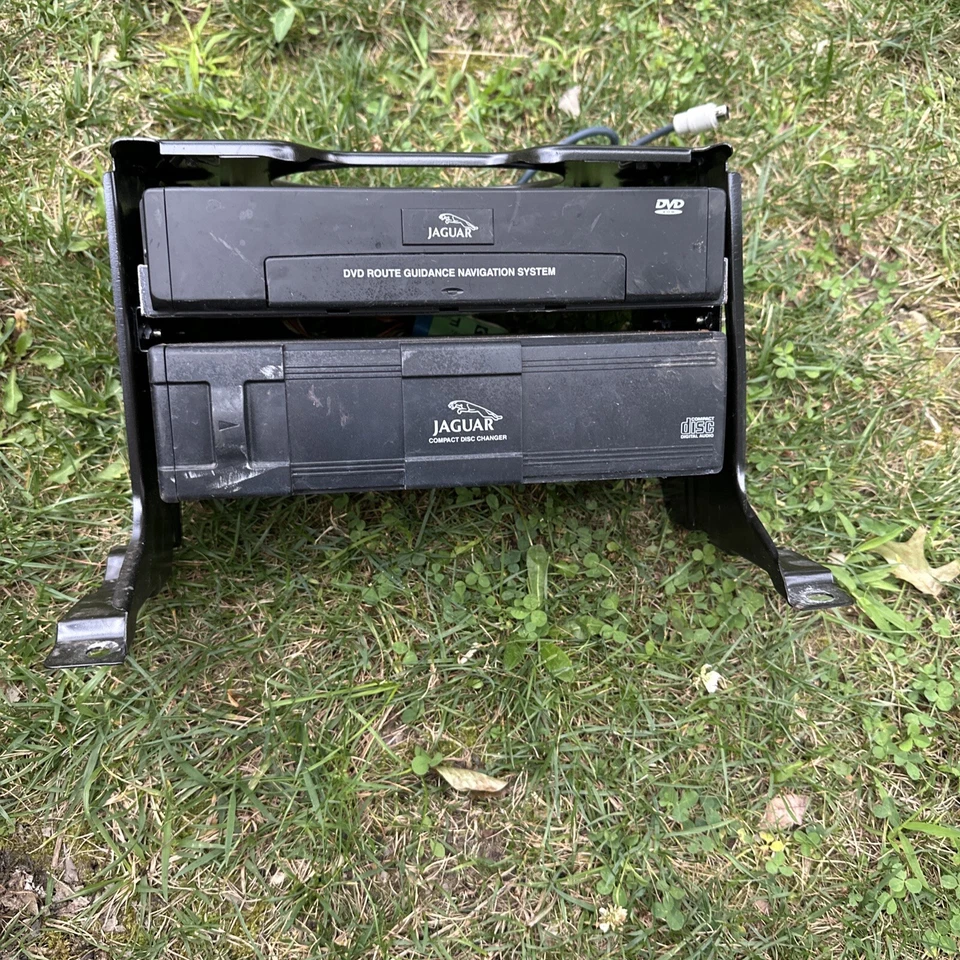 LJB2442AB Sistema de navegación OEM original para Jaguar XJ8 2001 Foto 3 de 4