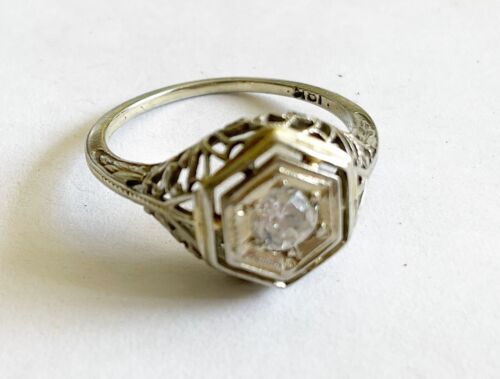 Antique Art Deco 18k White Gold Diamond Ring - Picture 4 of 6