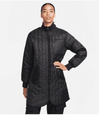 NIKE SPORTWEAR THERMA-FIT TECH PACK JACKE PARKA GR. XS (DQ7745 010)