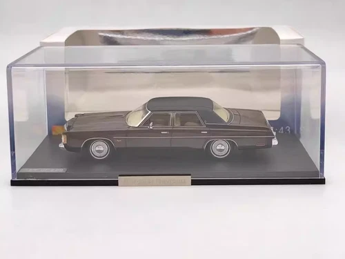 GLM 1:43 Chrysler Chrysler Newport 1974 resin car model is out of stock. - Picture 5 of 6