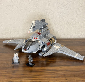 Lego Star Wars Emperor Palpatine's Shuttle 8096