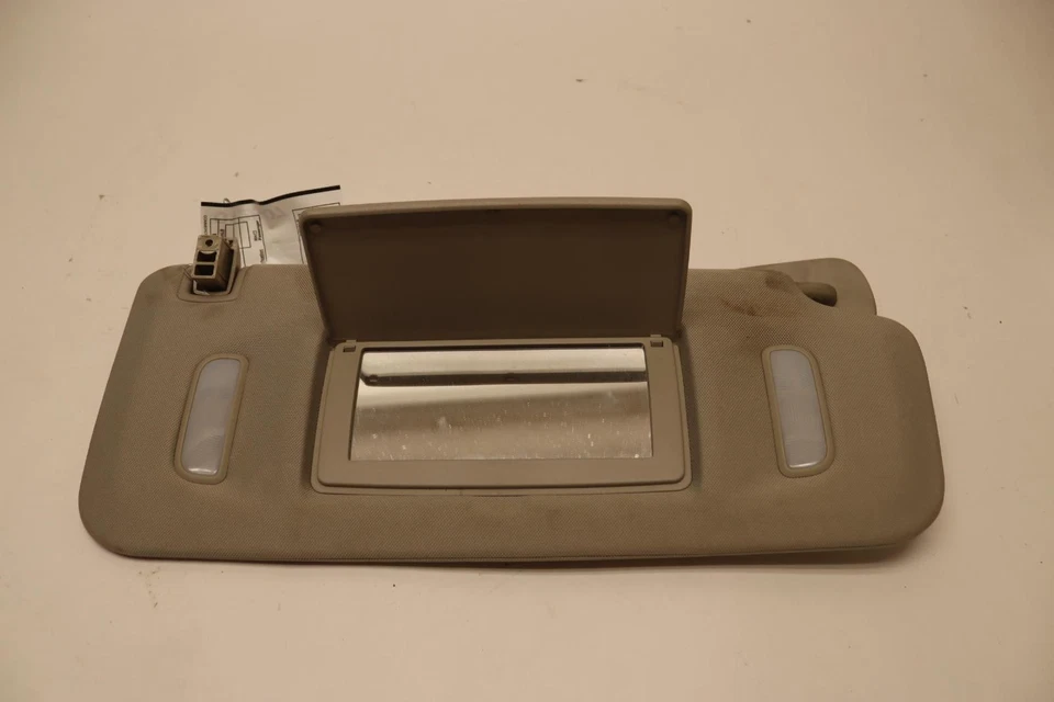 Parasol Chevy Avalanche 2007-2013 lado del pasajero delantero derecho OEM Foto 2 de 4