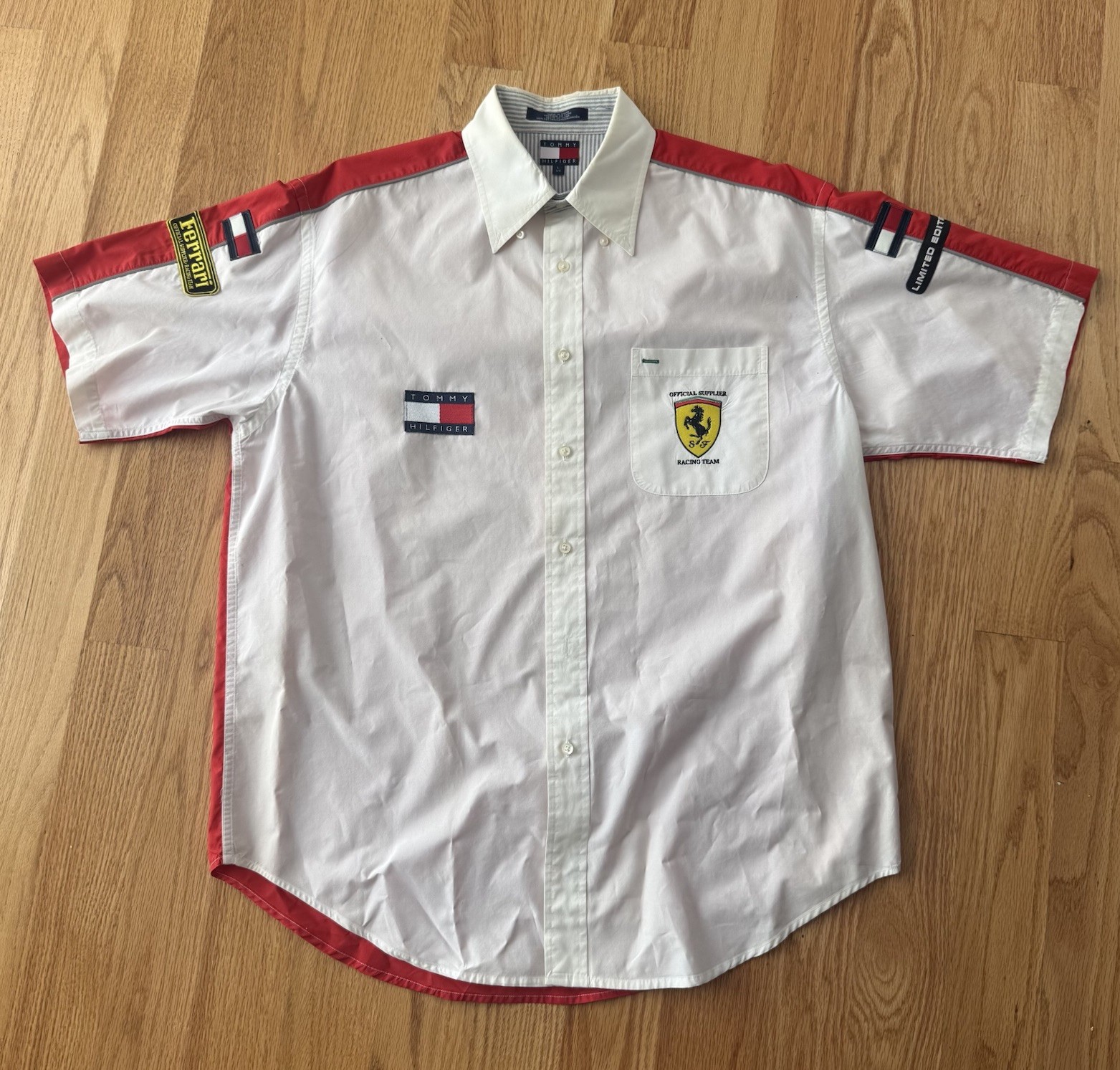 Vintage Tommy Hilfiger Ferrari Racing Team Button Shirt Men’s L
