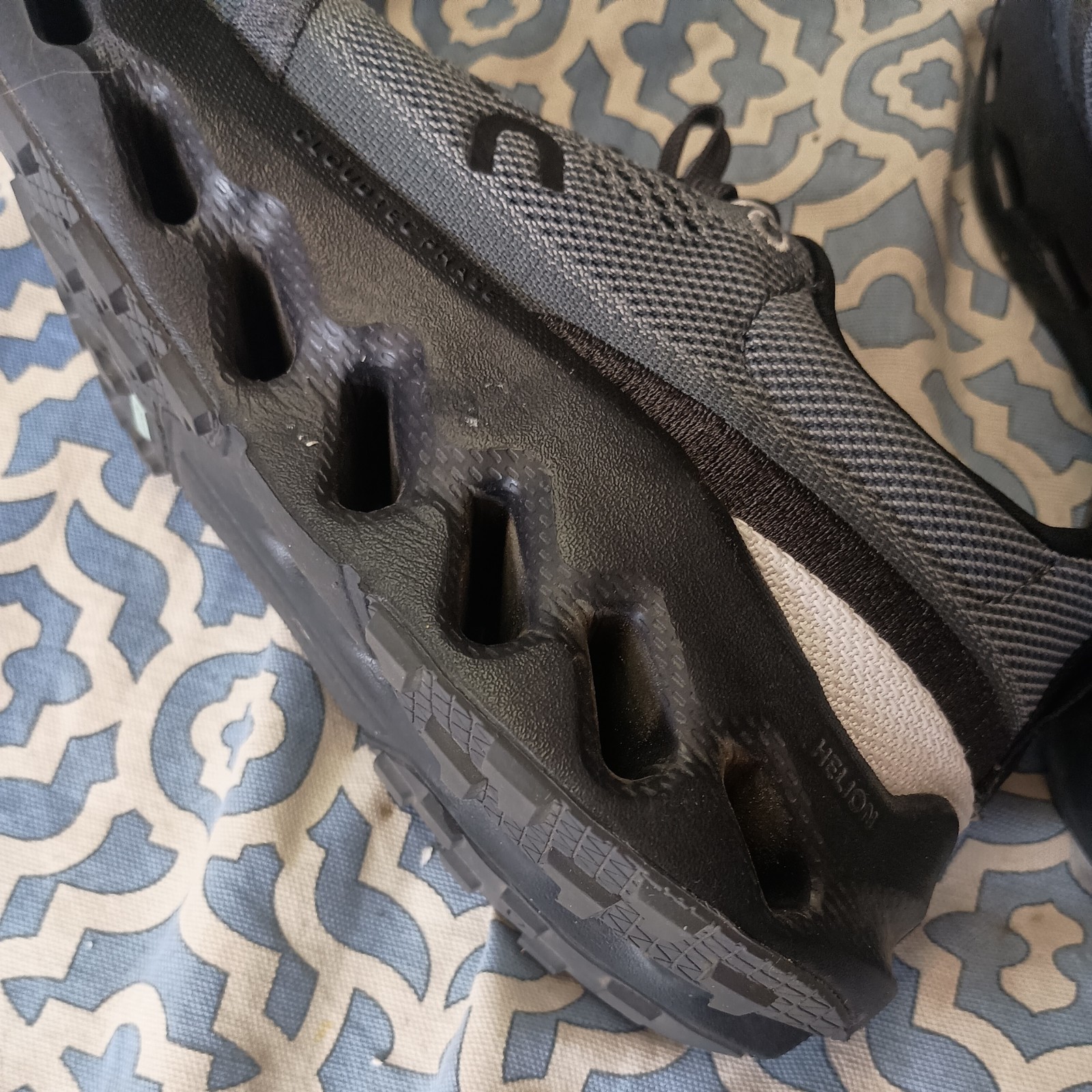 On Running Cloudsurfer Trail Eclipse Black W US 7… - image 6