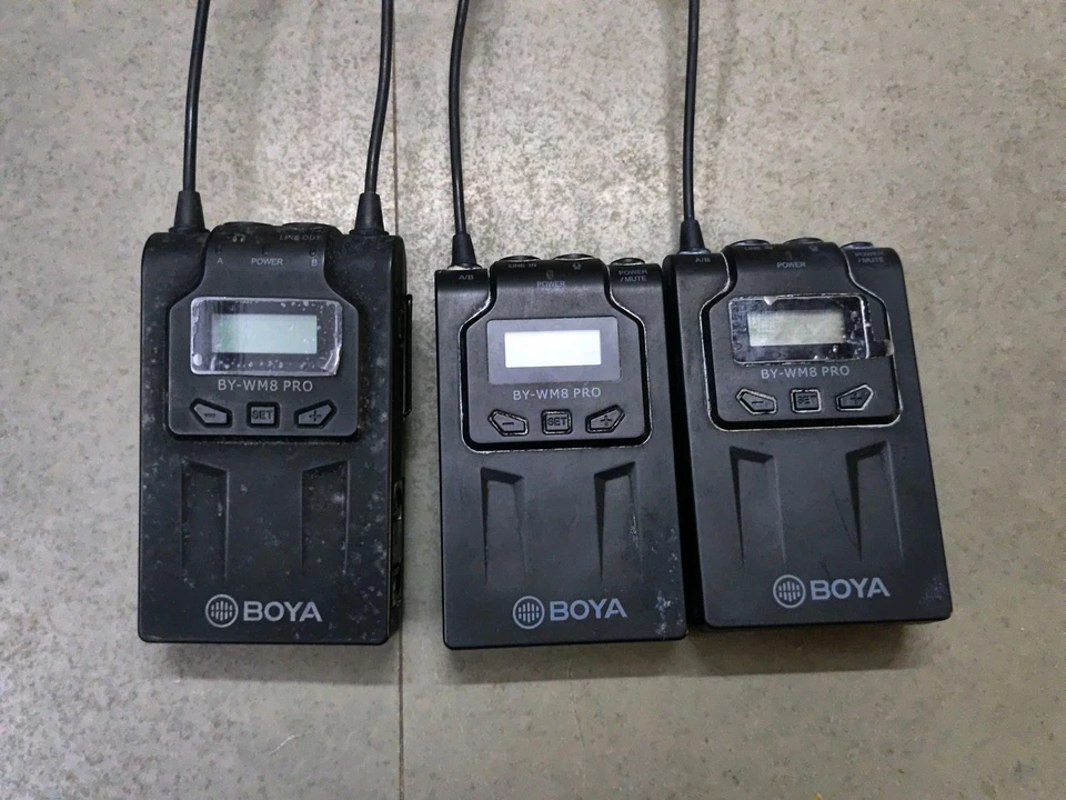 BOYA BY-WM8 Pro K2 Dual UHF Wireless Lavalier Microphone System for DSLR Camera - Image 3 of 4