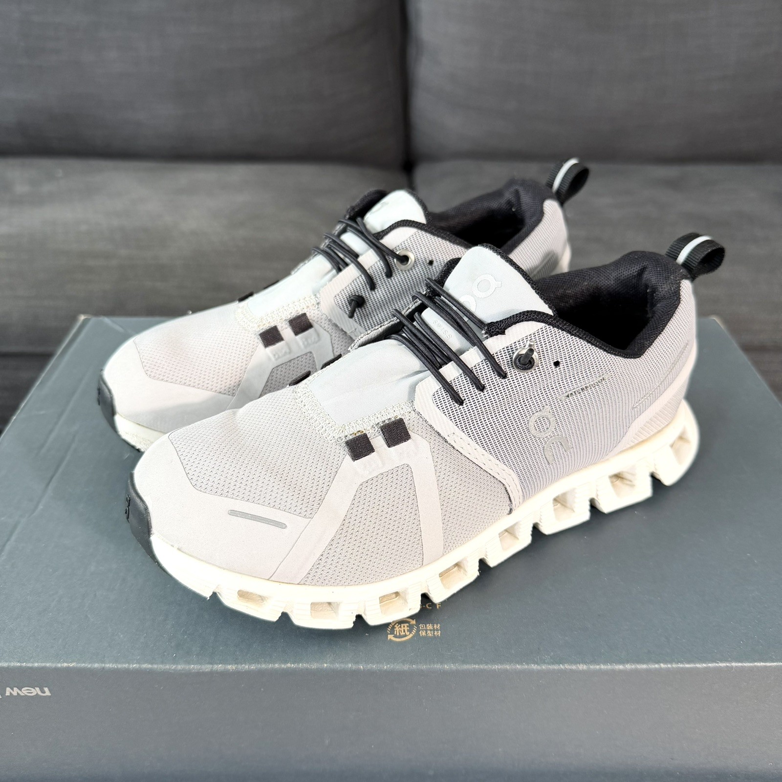 On Cloud 5 Waterproof Gray CloudTec Running Sneak… - image 2