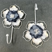 Vintage Enamel Metal Flower Wall Hooks Set Blue White Floral Towel Coat Hangers