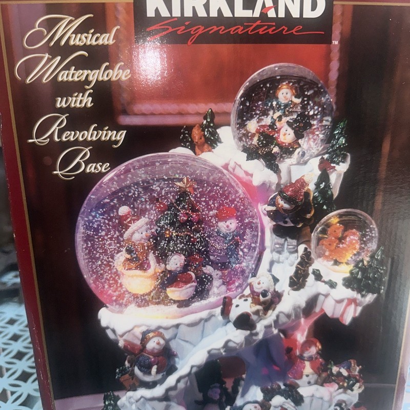 Kirkland Musical Waterglobe With Revolving Base