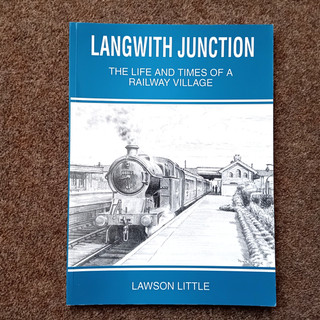 LANGWITH JUNCTION LIFE & TIMES OF A RAILWAY VILLAGE 1995 NOTTINGHAMSHIRE HISTORY