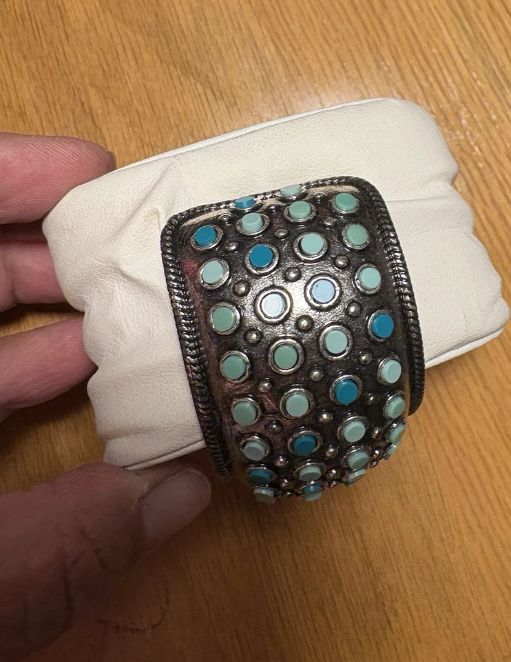 Brazalete brazalete de plata y turquesa marca Lucky Foto 3 de 4