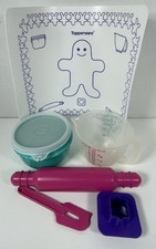 Tupperware TupperKids Toy Mini Mix It Mixing Set