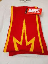 Bioworld Marvel Scarf Red Yellow Super Hero