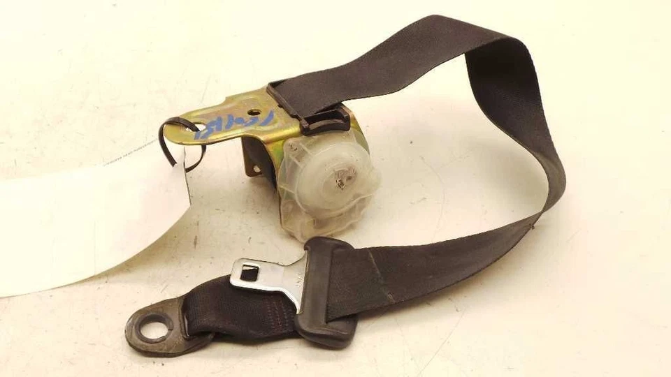 00 01 02 03 04 05 TOYOTA ECHO ПАССАЖИРСКОЙ СТОРОНЕ ЗАДНИЙ РЕМЕНЬ БЕЗОПАСНОСТИ В СБОРЕ - Изображение 3 из 4