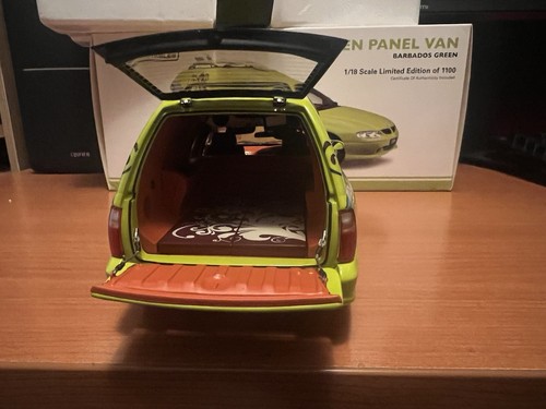Classic 1:18 Holden Sandman Panel Van Concept Barbados Green Model - Picture 7 of 10
