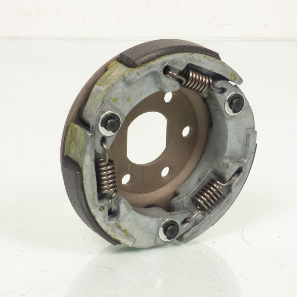 Plateau d embrayage Teknix anti patinage pour optimiser l accélération du Piaggio ZIP 50