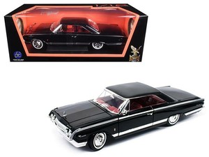 1964-Mercury-Marauder-Black-1-18-Diecast-Model-Car-by-Road-Signature